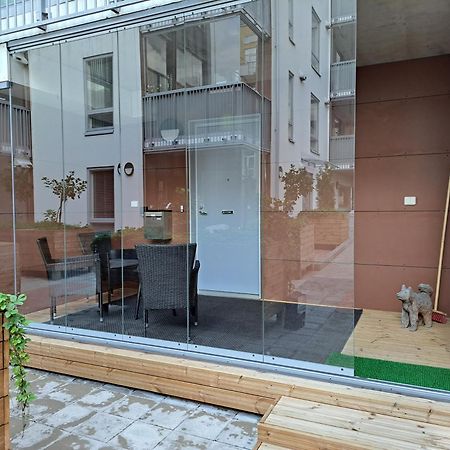 Ydinkeskustassa Saunallinen Huoneisto Kahdessa Tasossa Κουόπιο Εξωτερικό φωτογραφία